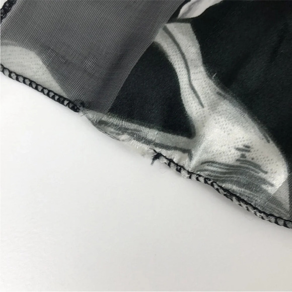 Fashion Scarf Boots Heels And Roses Print On Sheer Lightweight Fabric - Picture 6 of 7